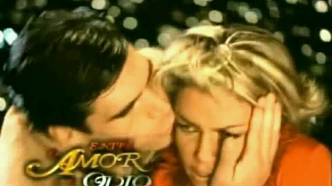 Entre El Amor y El odio Soundtrack 3(Criminales)