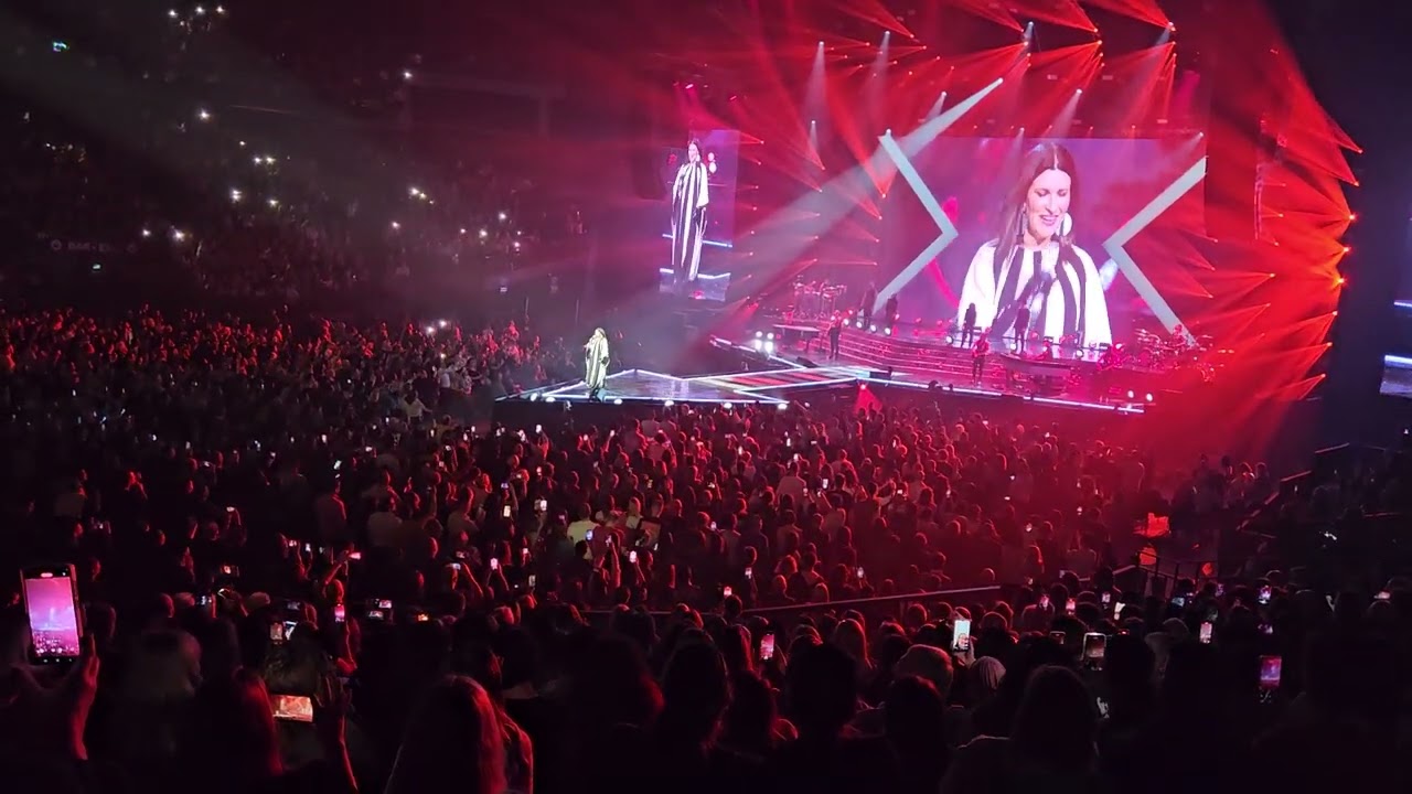 Laura Pausini - Strani amori - Bruxelles 10-2-2024