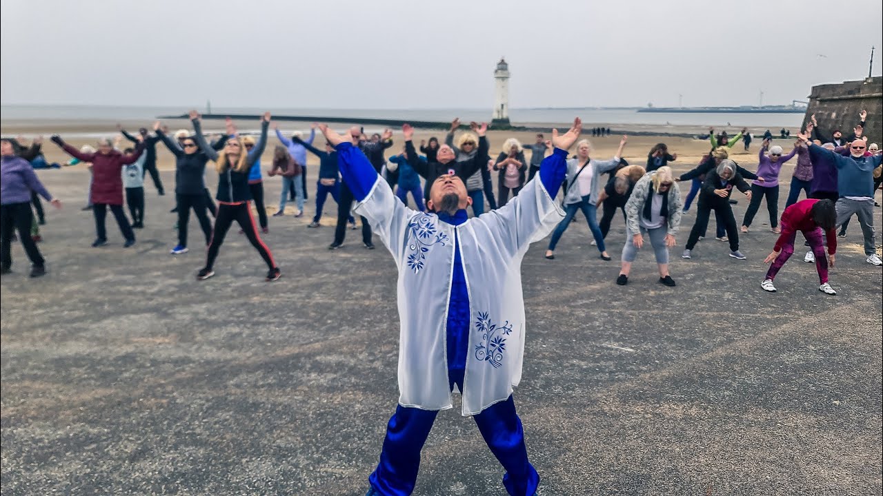World Tai Chi Day 2022 | Group Tai Chi on the beach