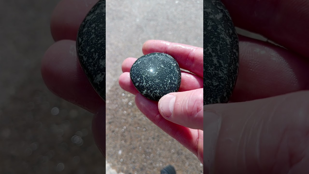 love these speckled basalt 