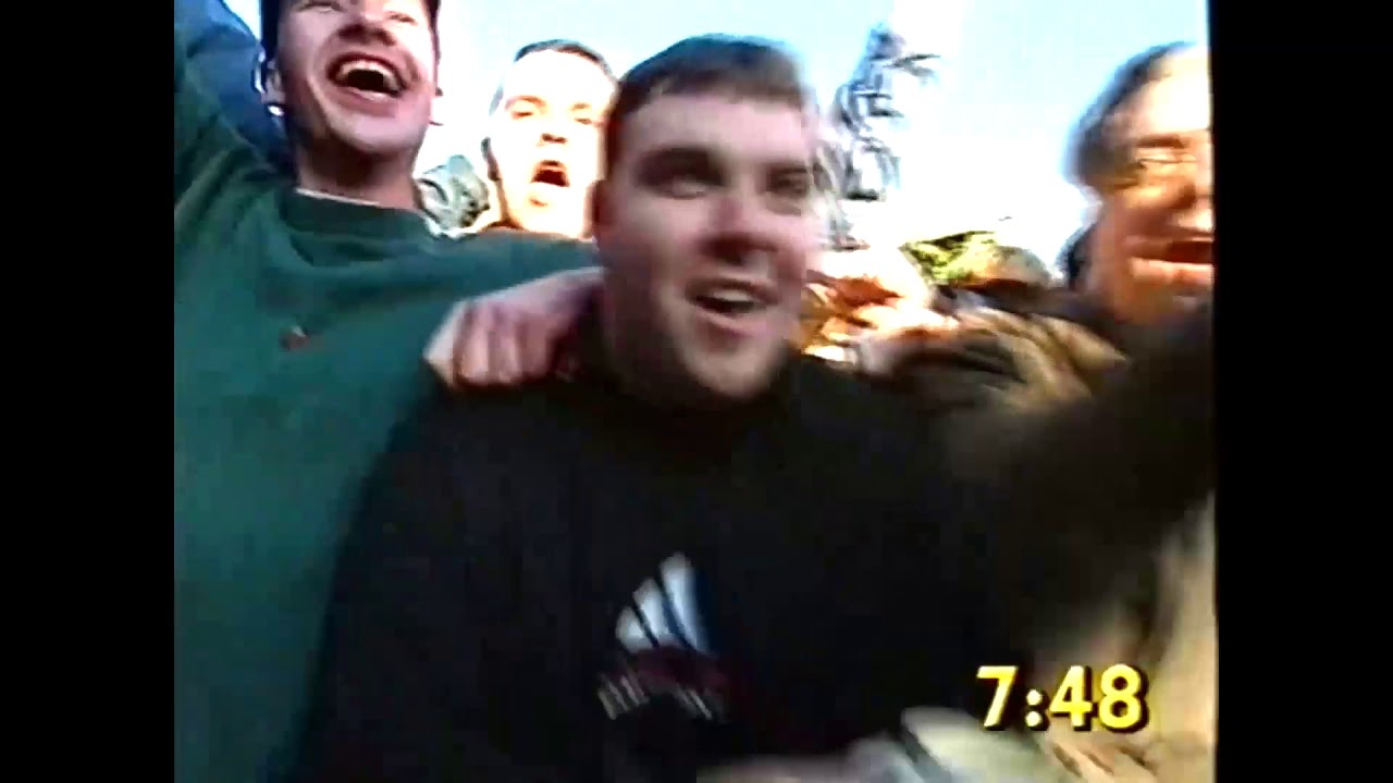 Pete Boyle & the K Stand singing Eric the King live on TV