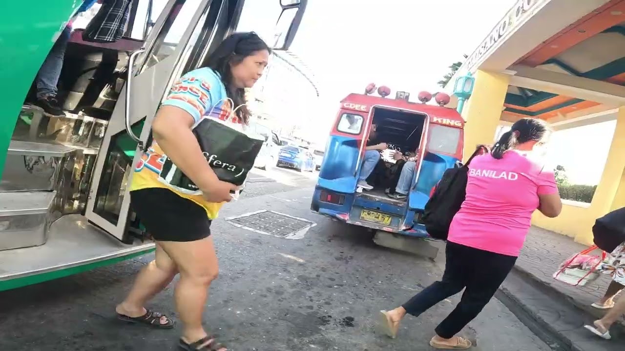 Cebu IT Park to Ayala and Banilad | Philippines |  Bike Tour