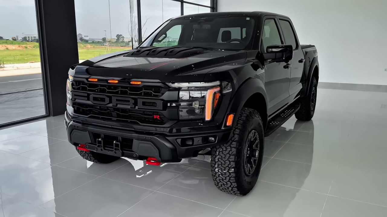 Ford F-150 Raptor R 2026 года — невероятный зверь | Звук, интерьер и экстерьер