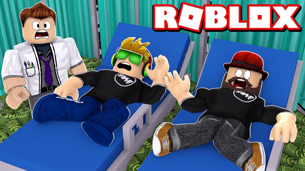 WE ARE BREAKING OUR BONES TO MAKE MONEY in ROBLOX BROKEN BONES 4