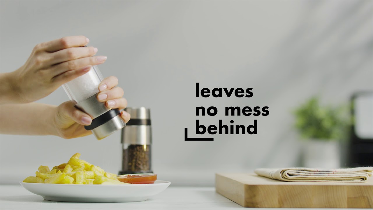 OXO Salt & Pepper Grinder Set