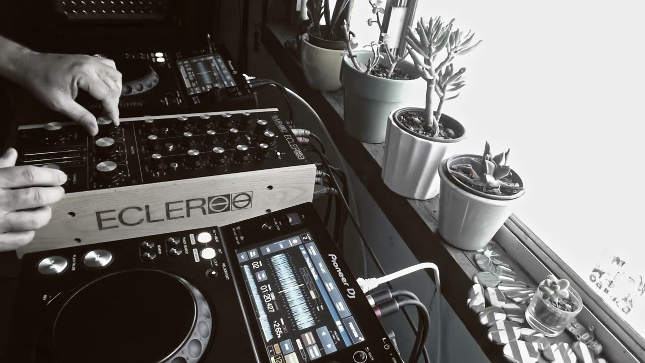 Ecler Warm2 DJ Mix || Minimal House & Deep Tech