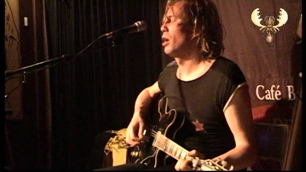 Ralph de Jongh -  Wild horses - live in Bluesmoose café