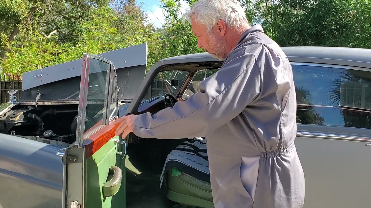 1953 Rolls-Royce Silver Wraith Cold Start and Walk Around