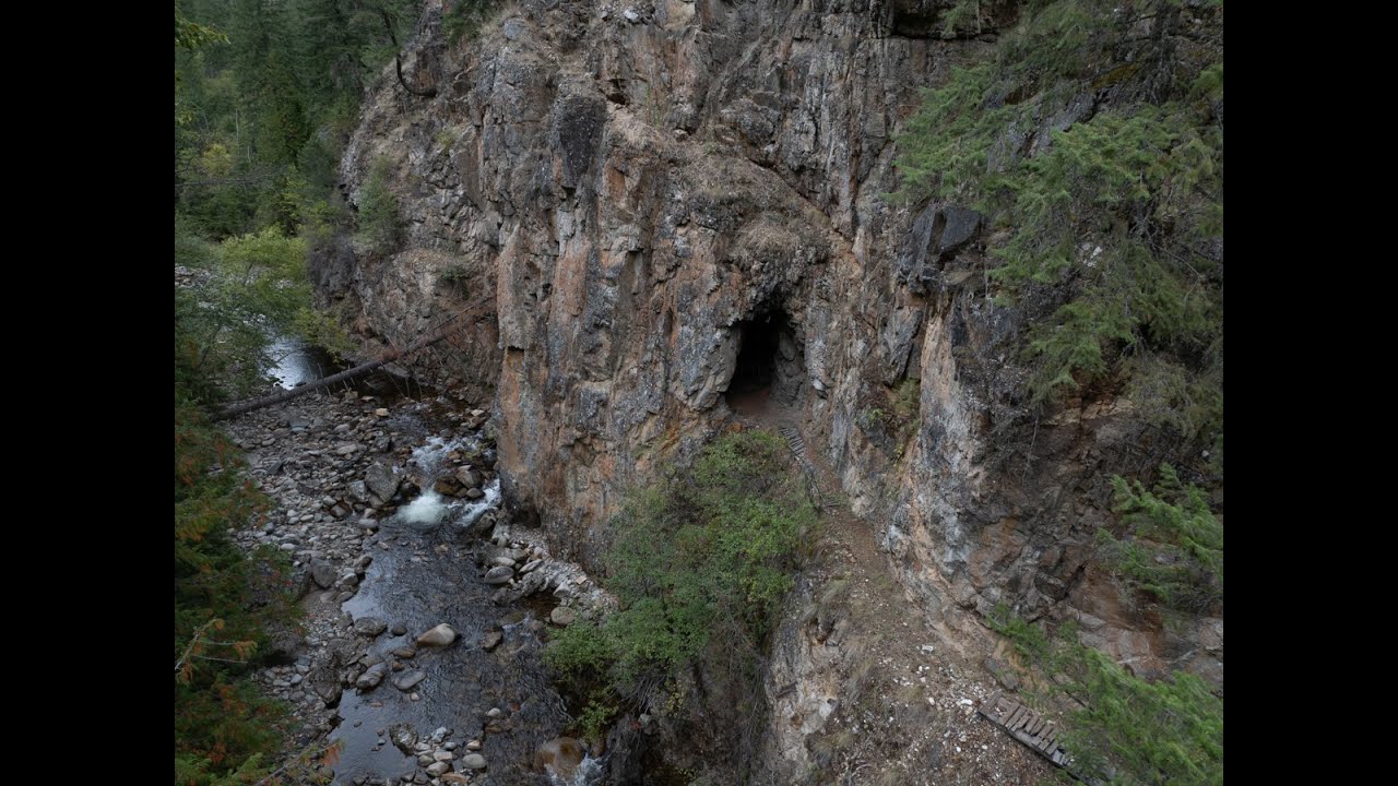 Adventure up Hedley Creek to Leon The Monks Cave
