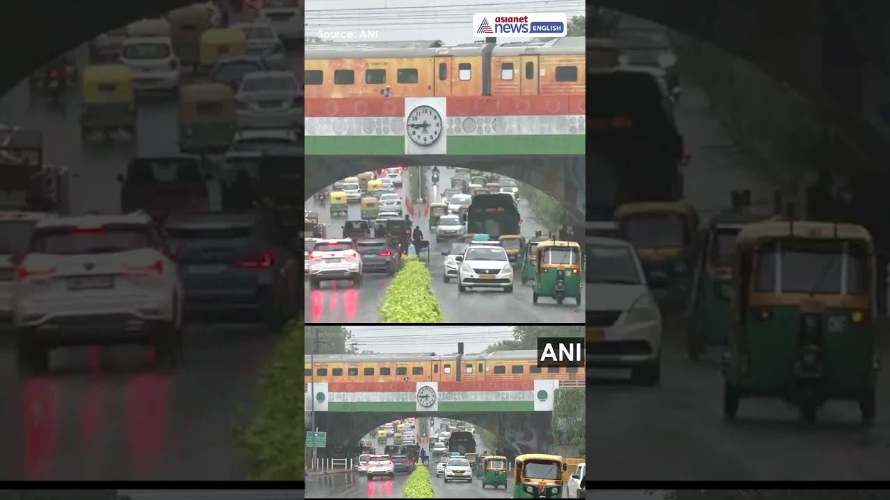 Delhi Rains: Traffic Runs Smoothly At Minto Bridge Despite Heavy Showers