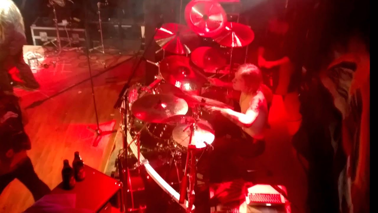 Pearl Artist Rolf Pilve - Stratovarius - Holy Light & Paradise @ Klubi, Turku 9.10.2014