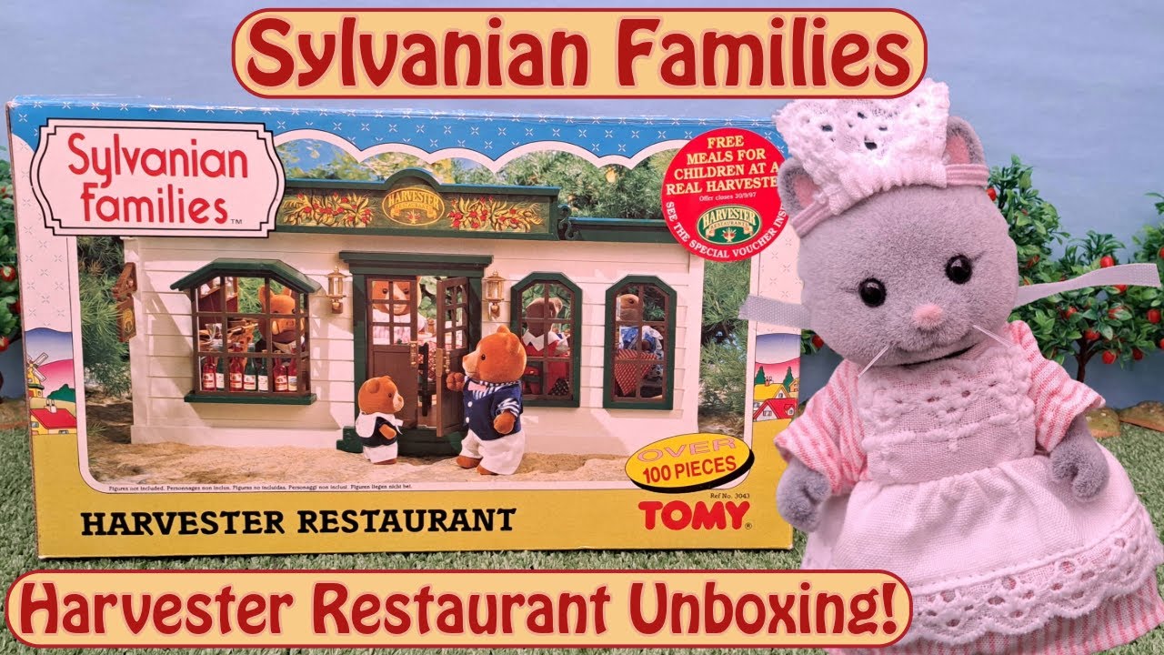 New Restaurant in Sylvania! Unboxing The Sylvanian Families Harvester Restaurant! Vintage Building!