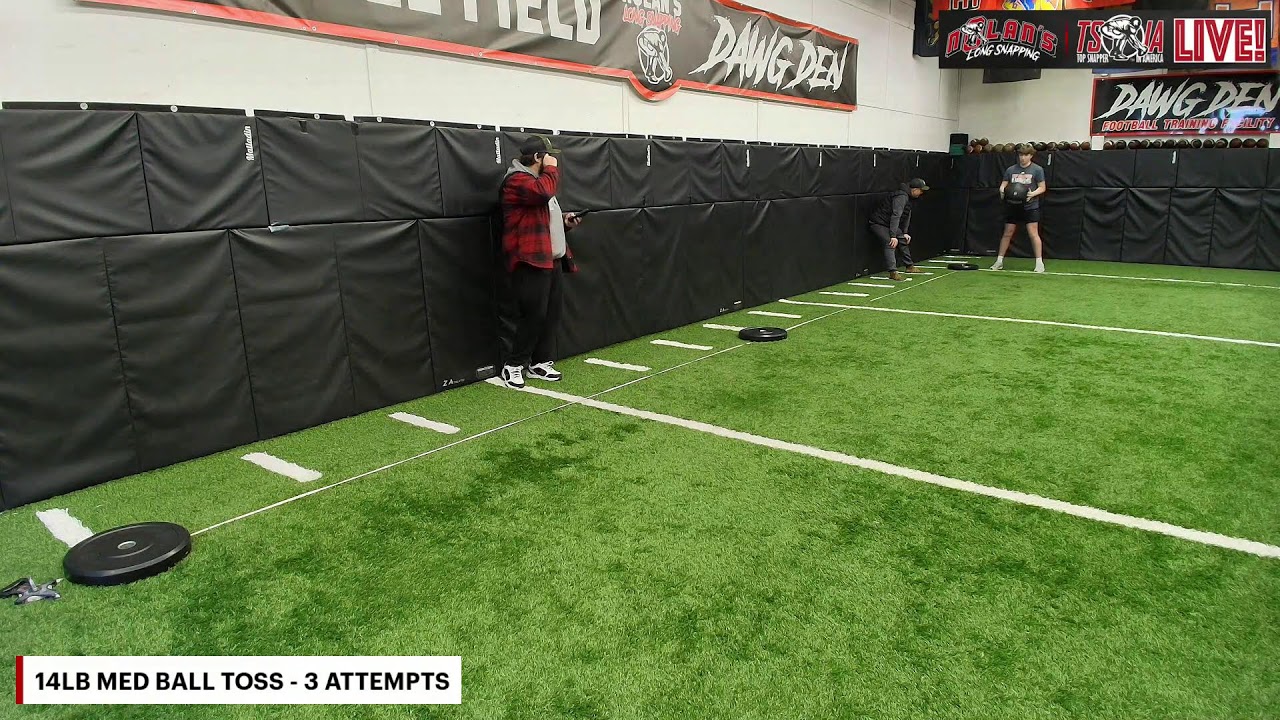 14LB MED BALL TOSS  #TSIALive #LongSnap @NolanOwenLS @FentressKicking