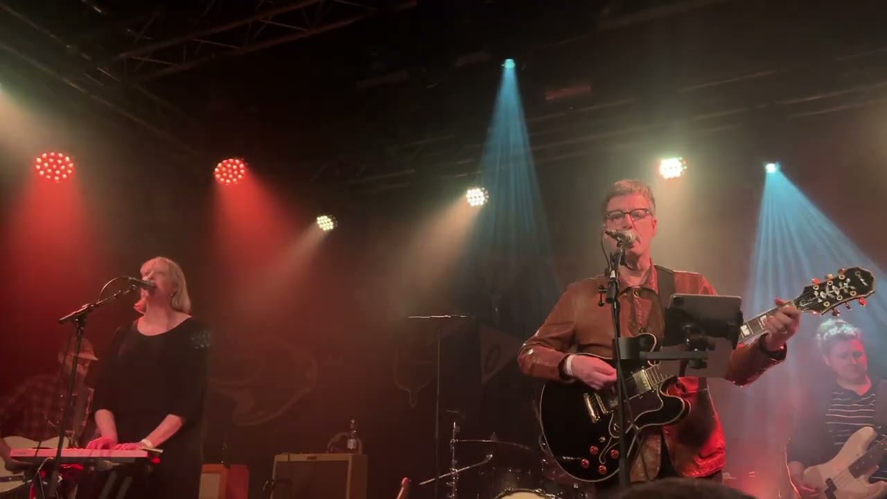 PALE LIGHTS - Golden times (Live @Cologne Popfest, 20/4/2024)