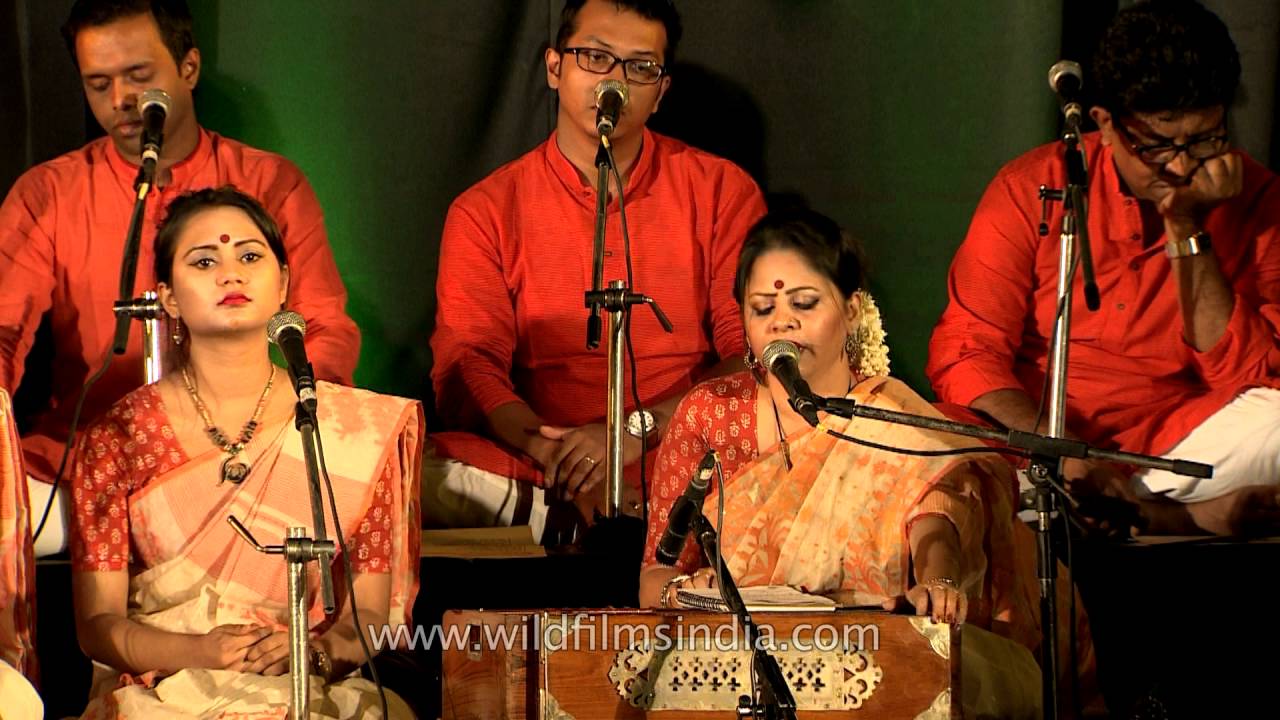 'Amar Khela Jokhon Chilo Tomar Shone' by Rezwana Choudhury Bannya's group Shurer Dhara