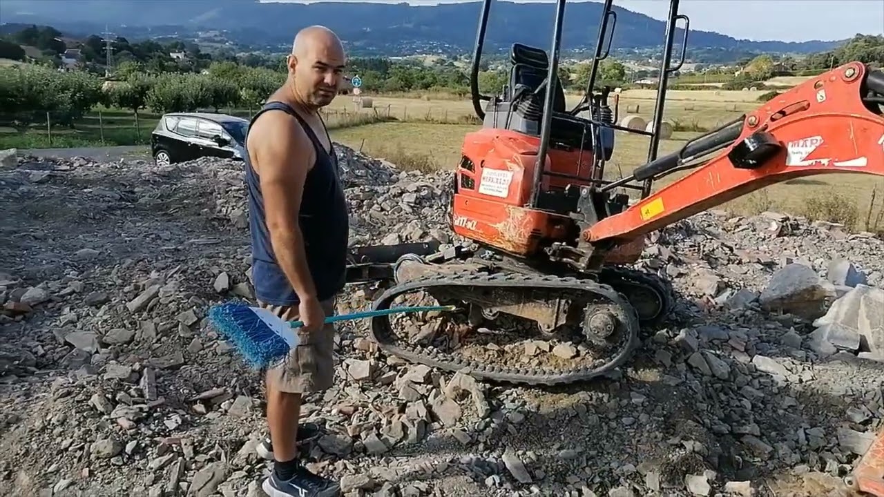 Excavator Kubota U17-3a  !