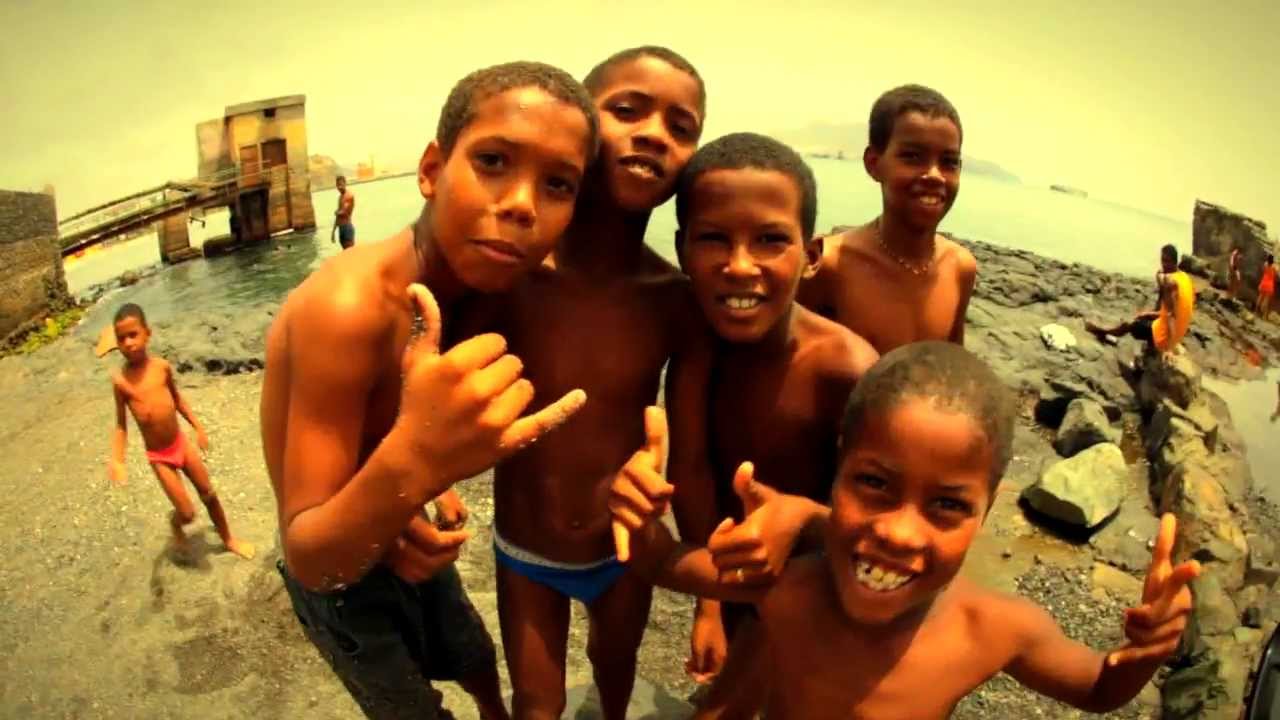 CLIPE - Groove Bom - NATIRUTS (HD)