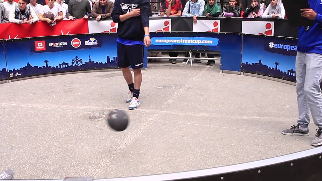European Panna Championship 2014 1st round: Nasser El Hajoui vs Ashley  (beautiful panna)