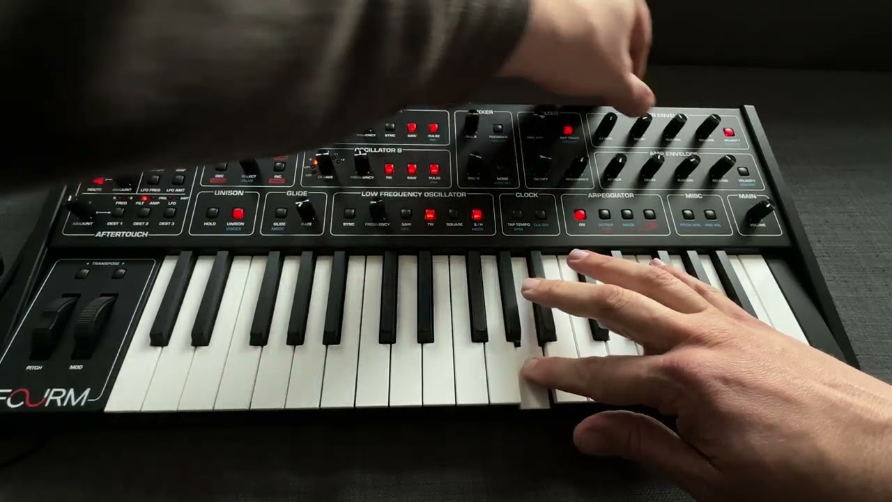 Sequential Fourm Synthesizer - tanzt um sein Leben