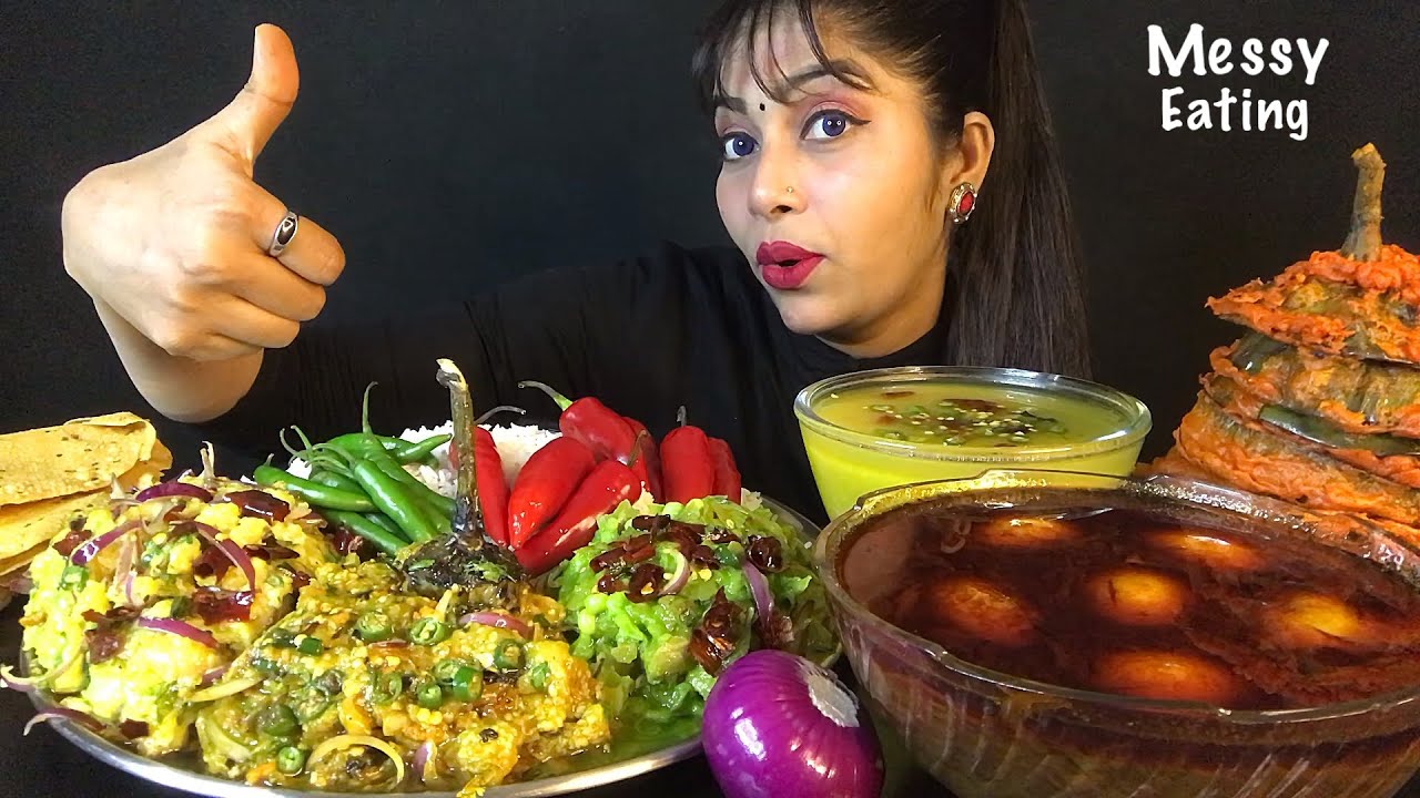 ASMR EATING SPICY EGG CURRY RICE DAL 3 TYPES OF BHARTA BAIGAN PAKODA AND PAPAD | EATING SHOW MUKBANG