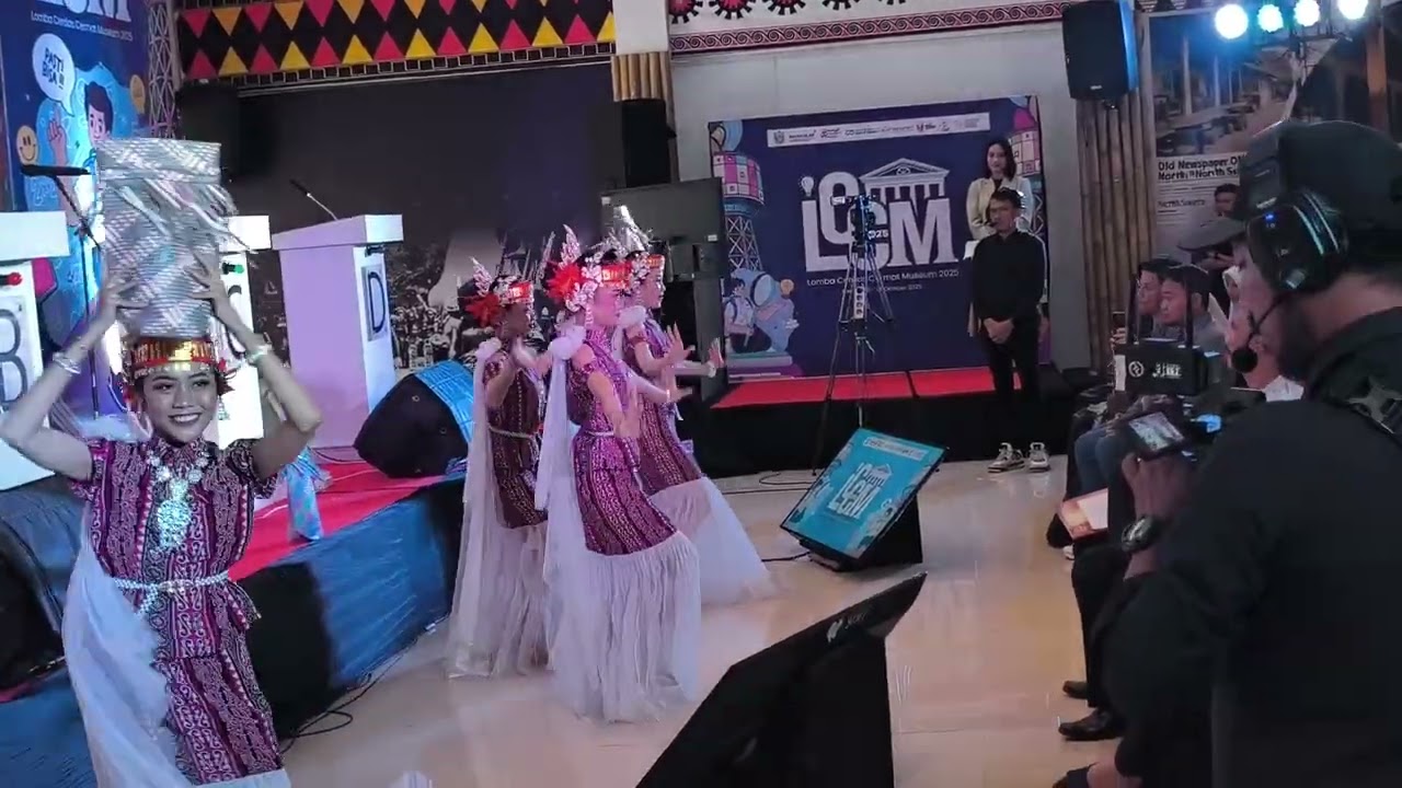 Tari Kreasi Batak Toba Event Cerdas Cermat MPR RI di Museum Negeri Sumatera Utara