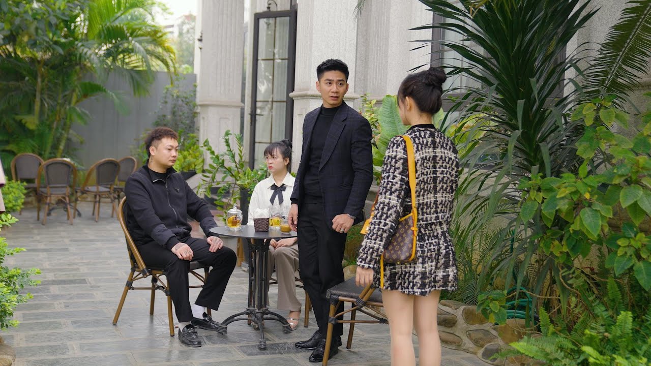 CHỦ TỊCH SAY RƯỢU TÌNH MỘT ĐÊM VỚI THƯ KÝ VÀ CÁI KẾT | CƠM ÁO GẠO TIỀN TẬP 1226