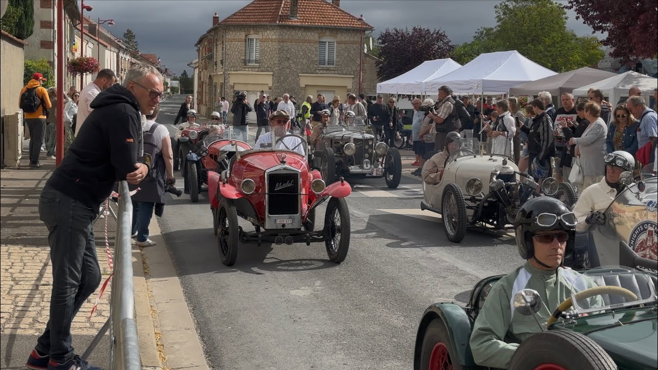 Départ des cyclecars — Centenaire du Premier Prix de la Marne