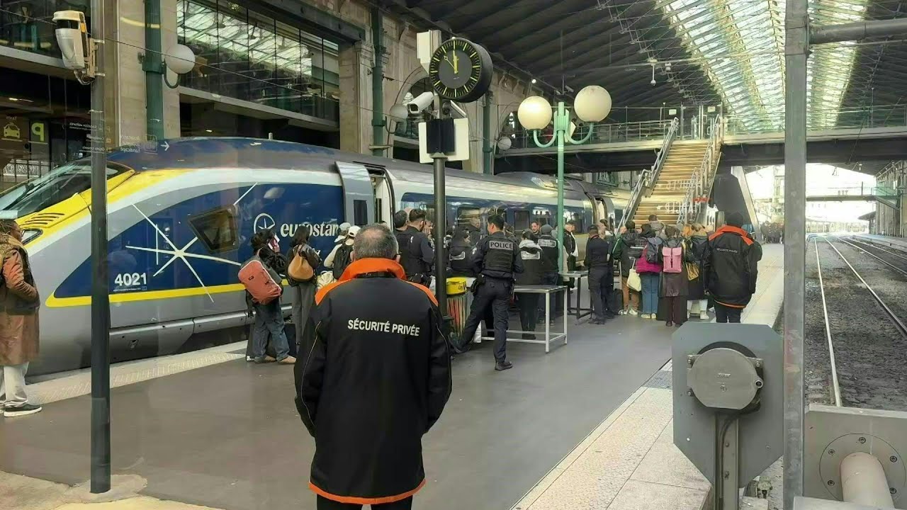 Paris: Travel chaos as Eurostar suspends trains between London, Paris, Brussels and Amsterdam | AFP