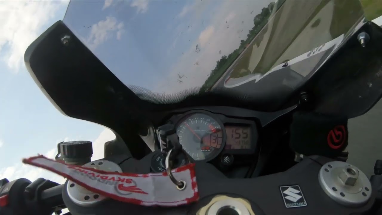 Some fast laps in Assen! 1:53 | GSXR 1000 K7 |