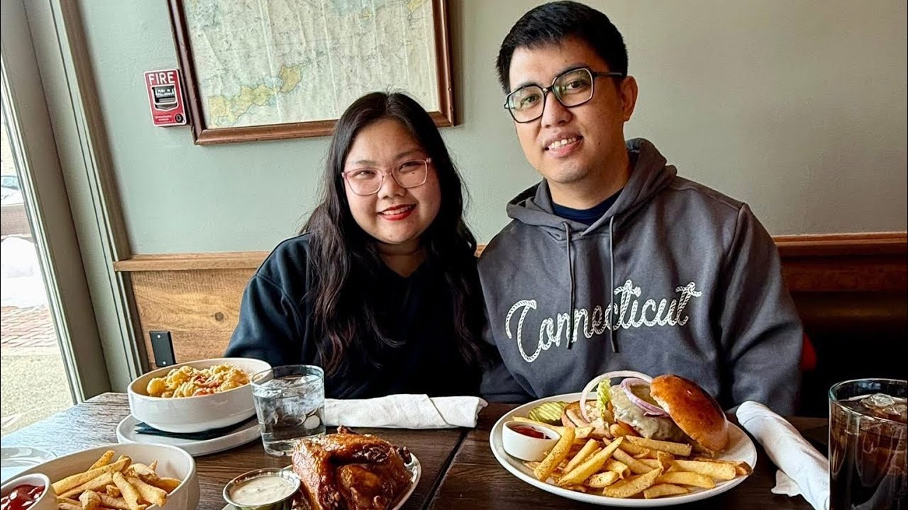 Tavern Restaurant l Exploring Mystic Connecticut l Iconic Bridge