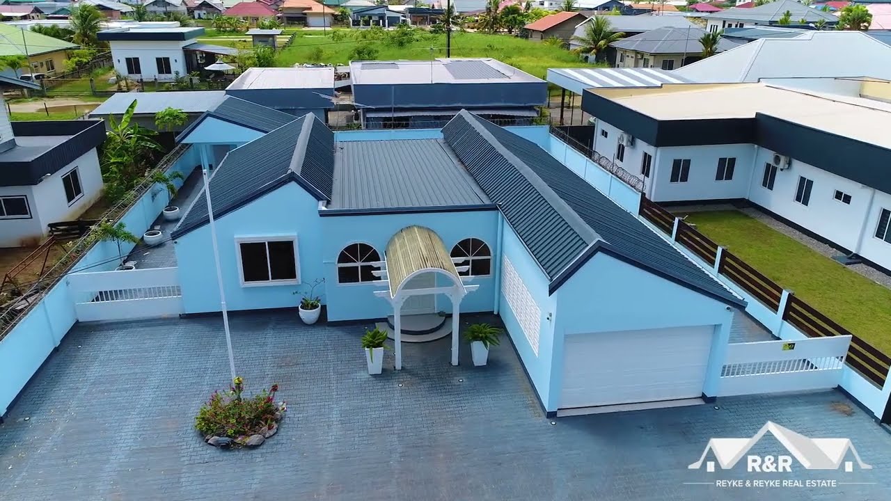 R&R Real Estate Suriname -  House in Paramaribo North