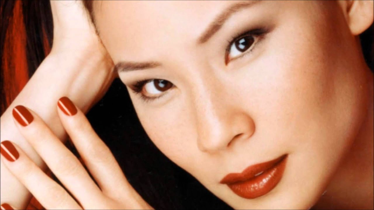 Lucy Liu, 2  video slide show.                         Patsy