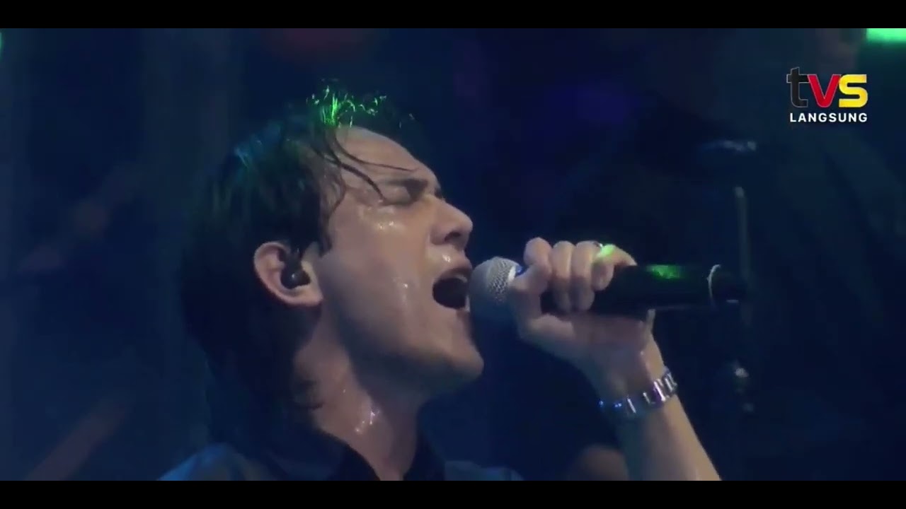 Akim & The Majistret LIVE @ Countdown 2025, Waterfront Kuching, Sarawak