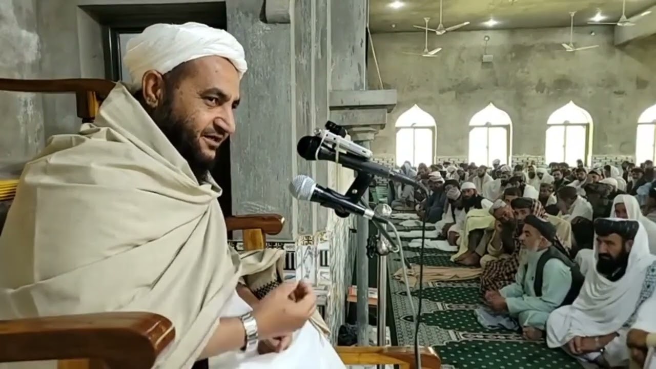 جامعه عزیزیه عیدګاه مولوی اطیع الله صاحب