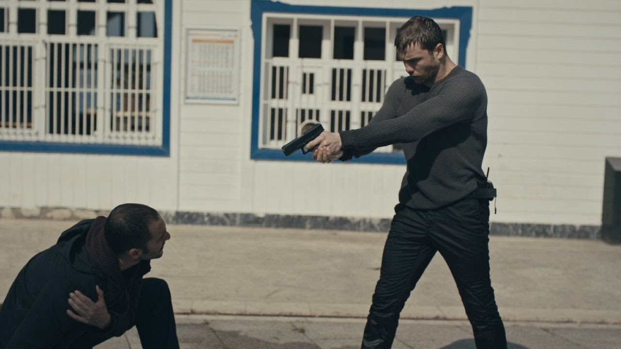 Söz - Yavuz Üsteğmen AVM saldırganını yakalıyor!