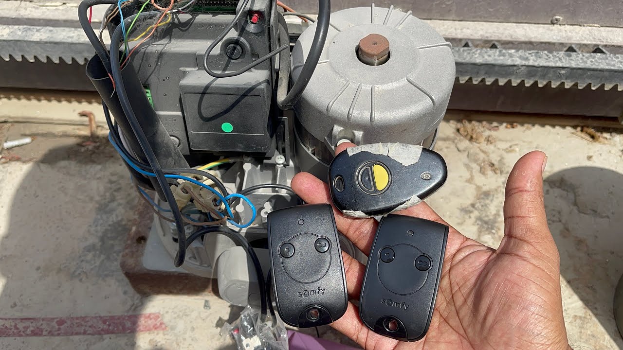 Programming somfy garage remote