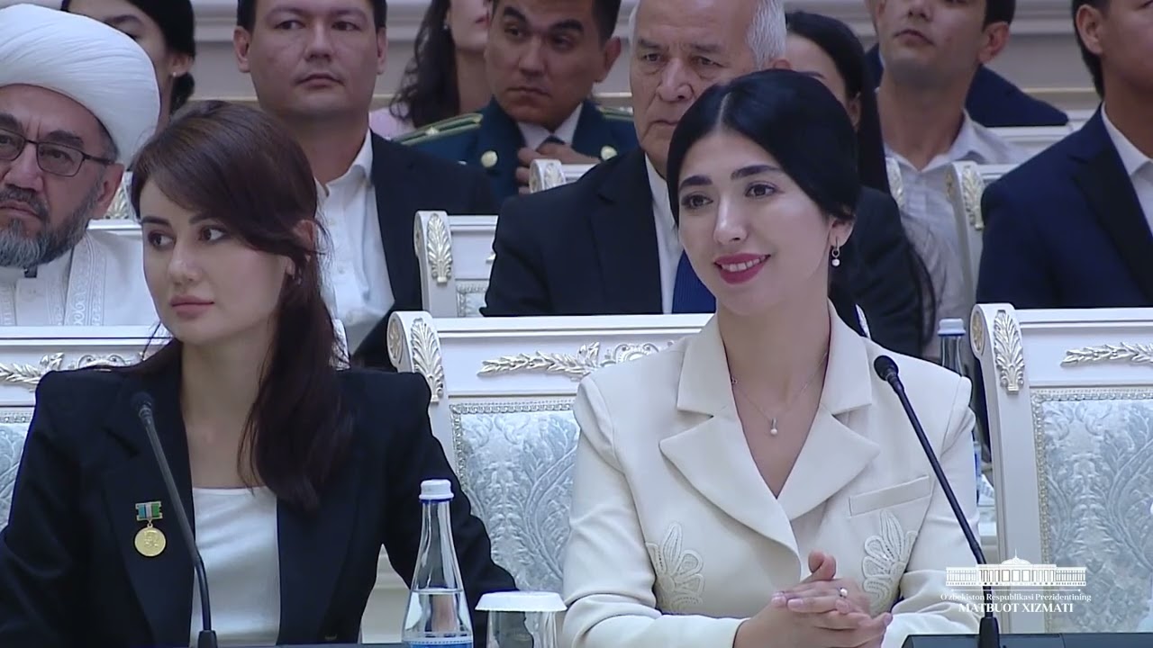Yig‘ilishda talabaning onasi yaratilgan sharoitlar uchun davlatimiz rahbariga minnatdorlik bildirdi