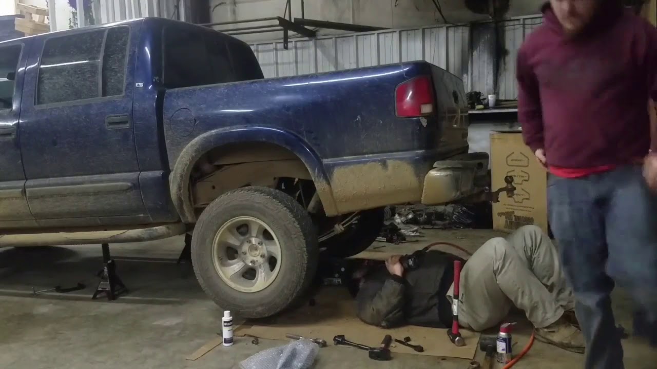 2002 Chevy S10 Crew Cab Lift Kit Install