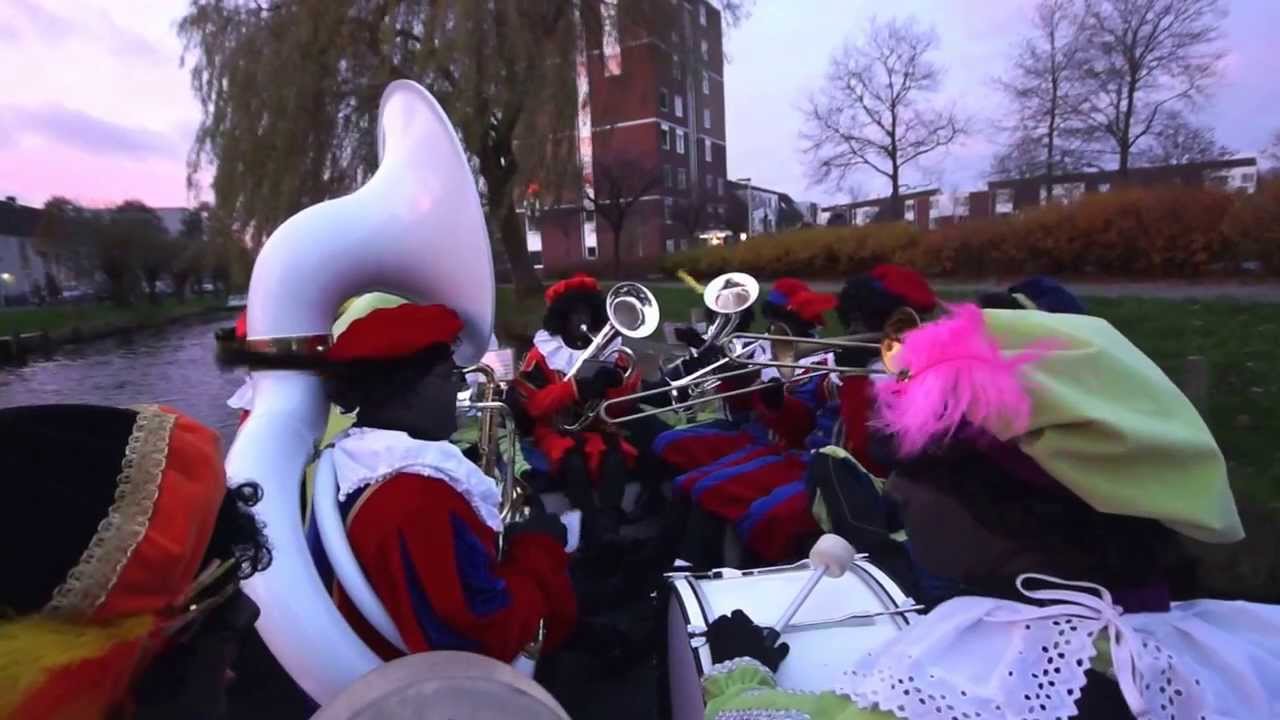Dé Pietenband Leiden, 2013 - Zie ginds