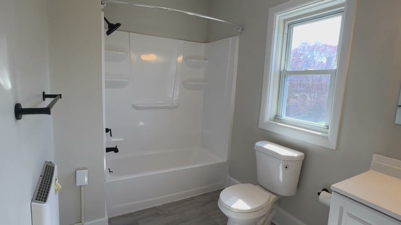 2733 n 5th St Tour 1