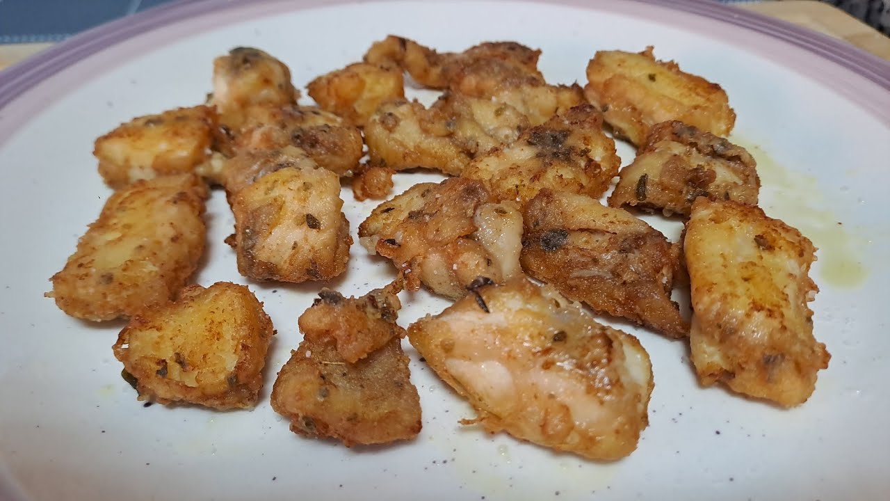 Rape adobado ración de pescadíto frito