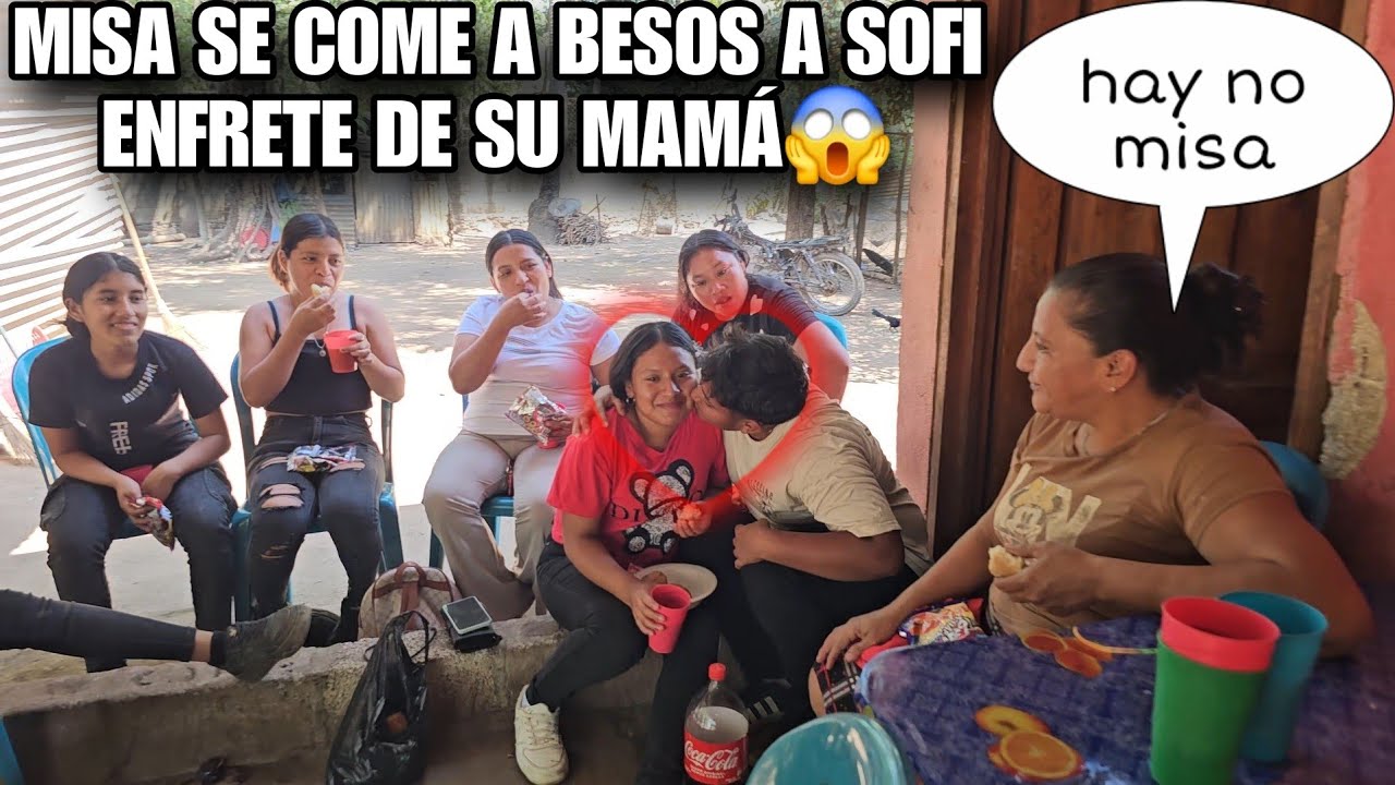Mamá De MISA  Que Boca Abierta  Al Mirar A MISA Y SOFI  Comerse A Besos🥰 Tienes Que Ver Su Reacción 
