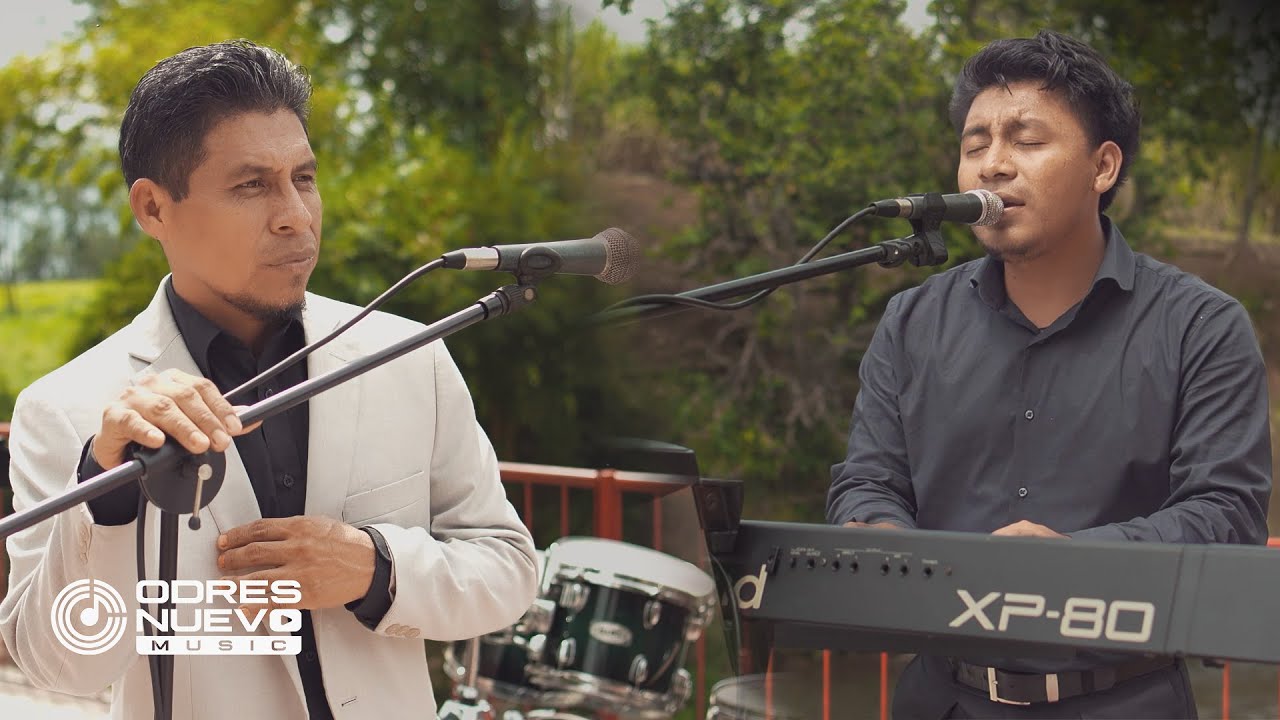 Nehemias y su Grupo Los Nazareos - Seguro en tus manos