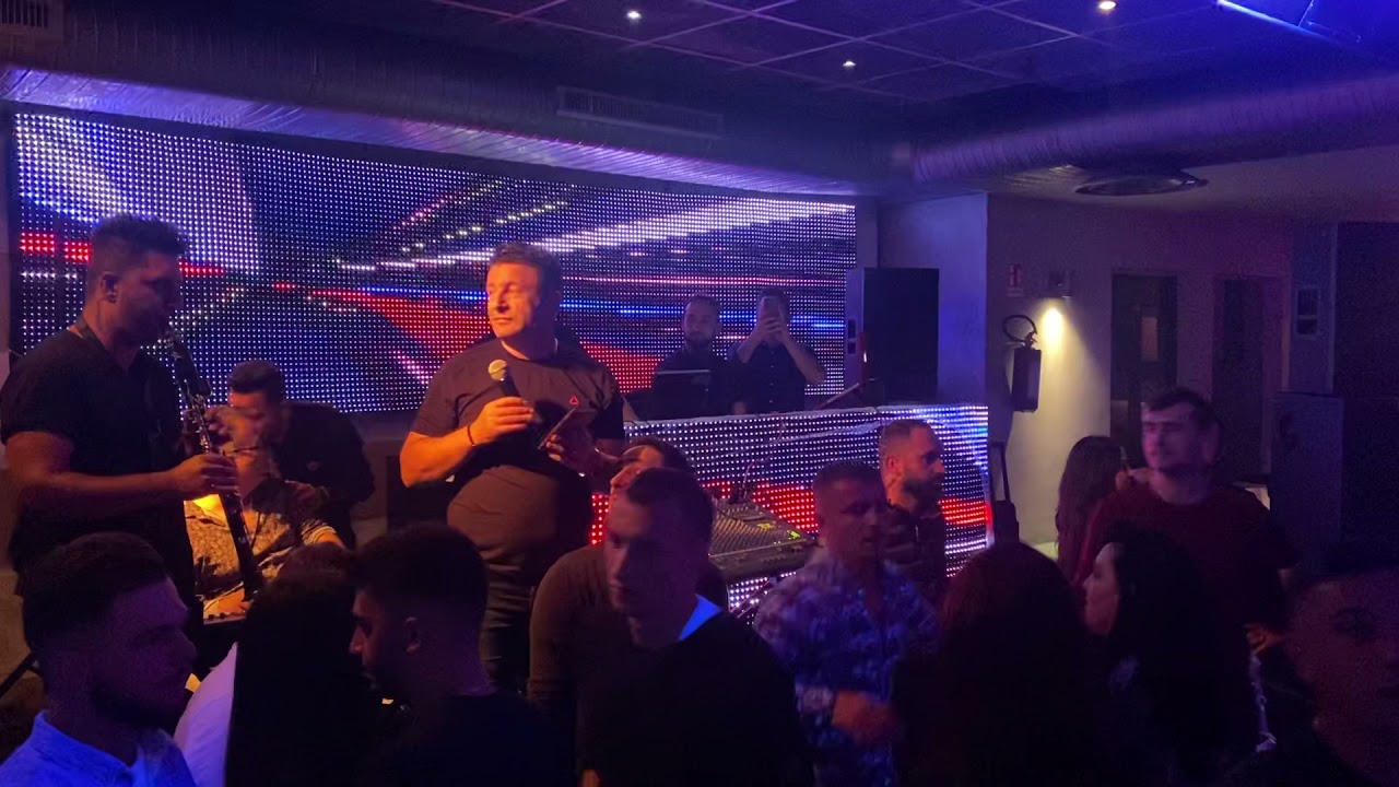 Ylli baka  super Koncert (gjyshi pershendet shanelin) 🎤pushime verore 😘
