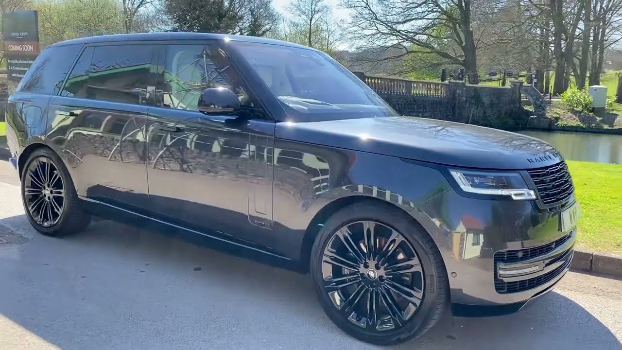 2023 RANGE ROVER P530 autobiography LWB in carpathian grey