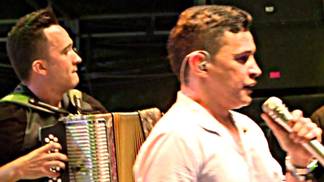 María Esther (Homenaje a Juancho Rois) - Jorge Celedón & Sergio Luis Rodríguez (Montería)