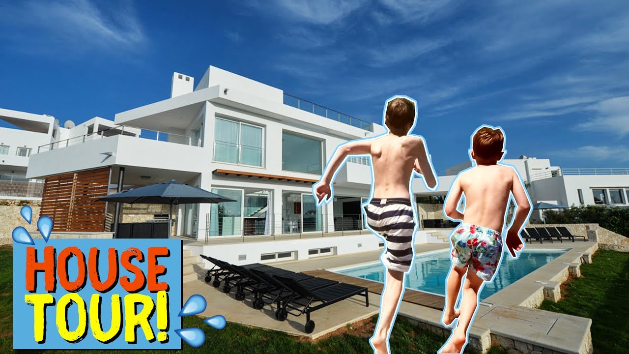HOUSE TOUR &rarr; MALLORCA! | VLOGG | Crash Brothers