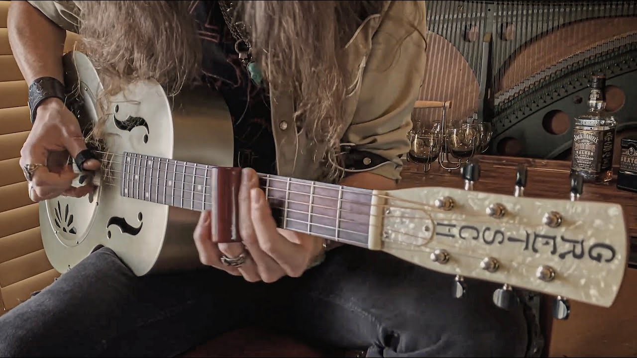 “DOWN SOUTH RAMBLE” • Delta Blues Slide Guitar