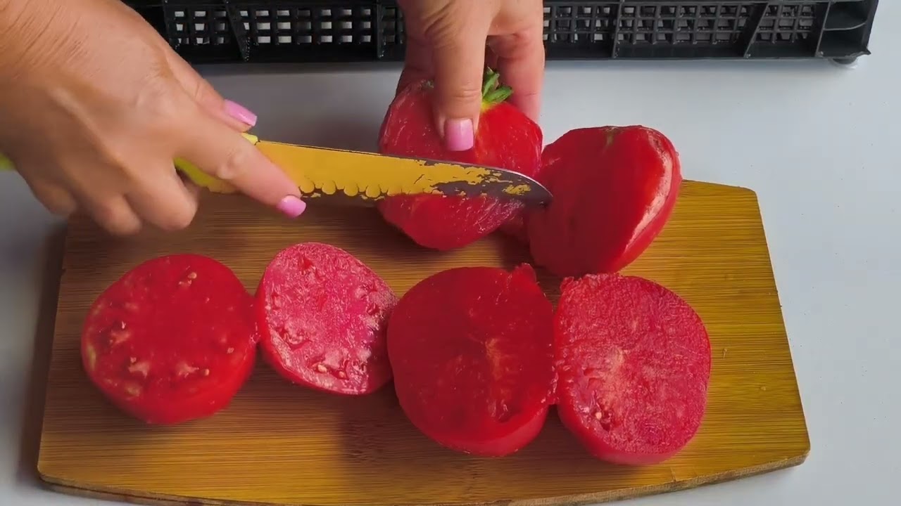 Томаты в разрезе и дегустация часть- 5 теплица №3