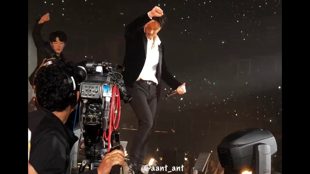 180511 GOT7 EYESONYOUINBKK DAY1 Part 1_3